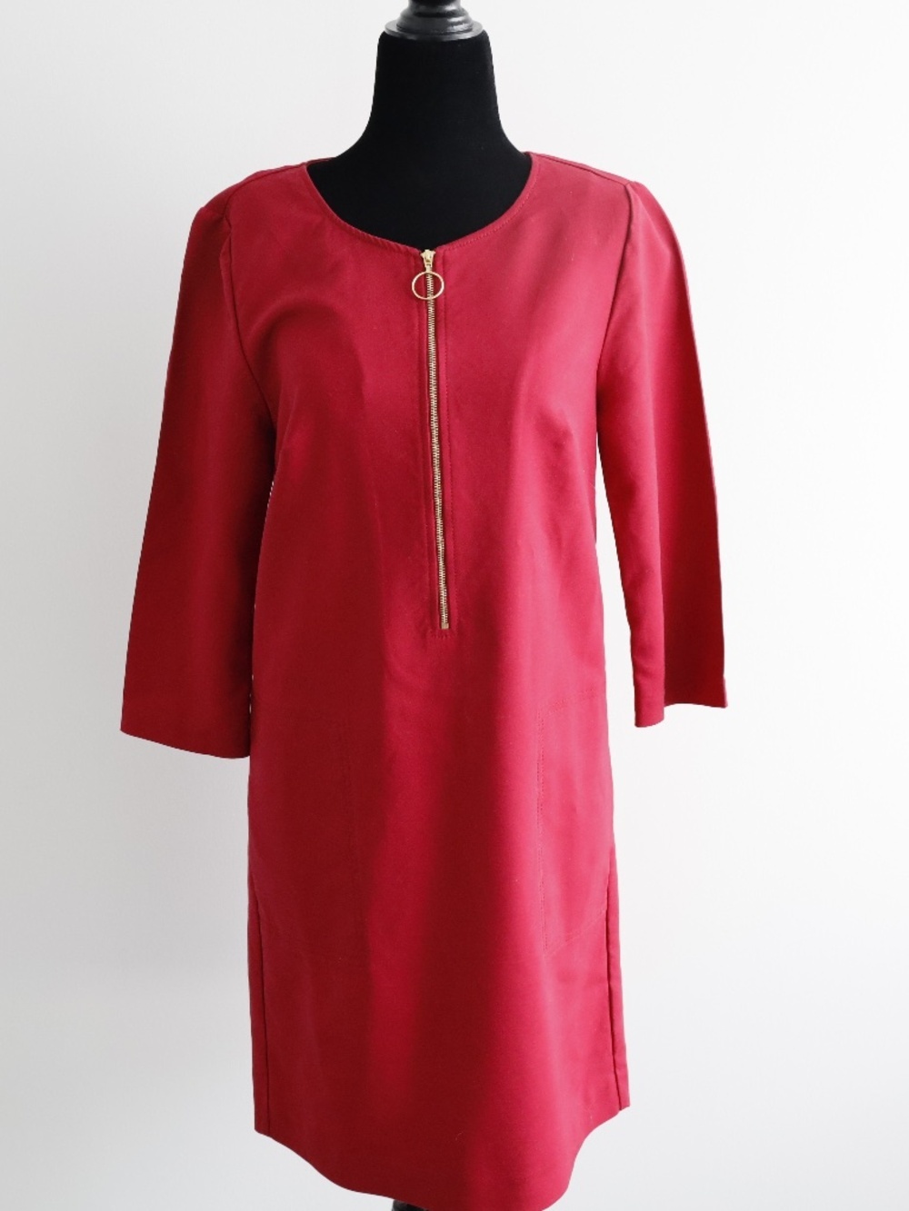Trina Turk Red Shift Dress Gold Zip 3/4 Sleeve